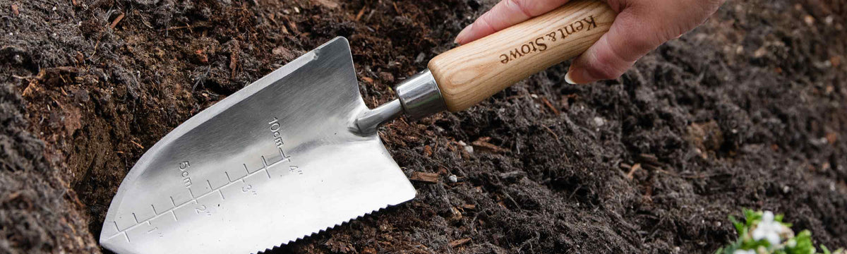 Trowels & Planting Tools