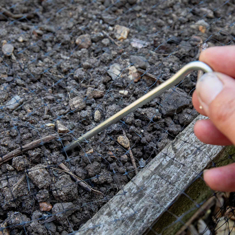 Metal Garden Pegs
