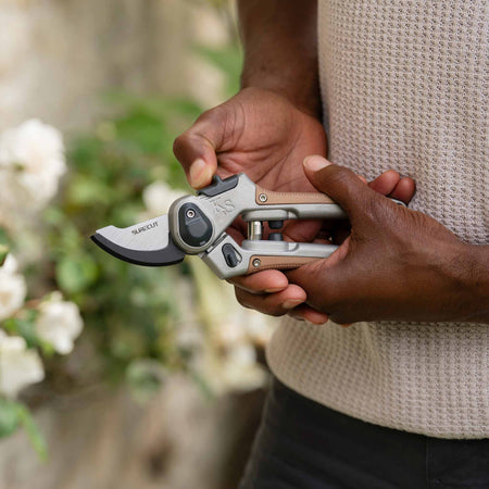 Kent & Stowe SureCut All Purpose Lite Bypass Secateurs